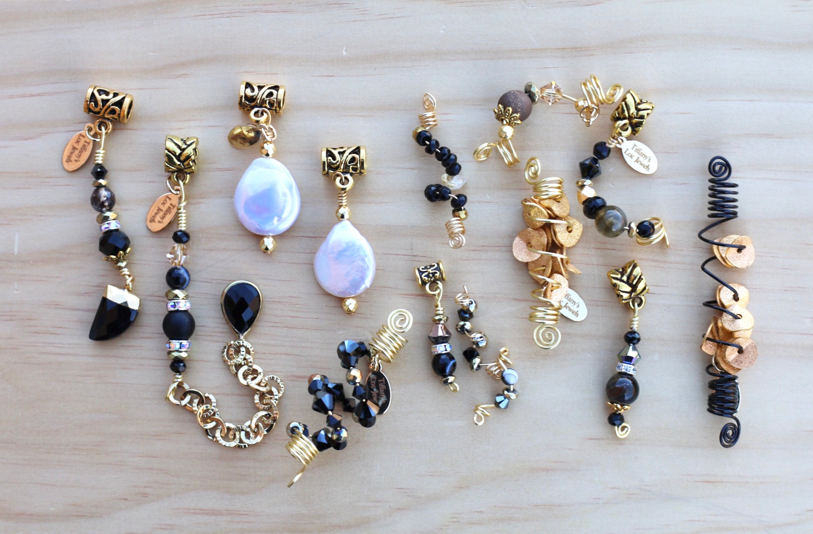 NOIR BEAUTIFUL COLLECTION! Newly Released