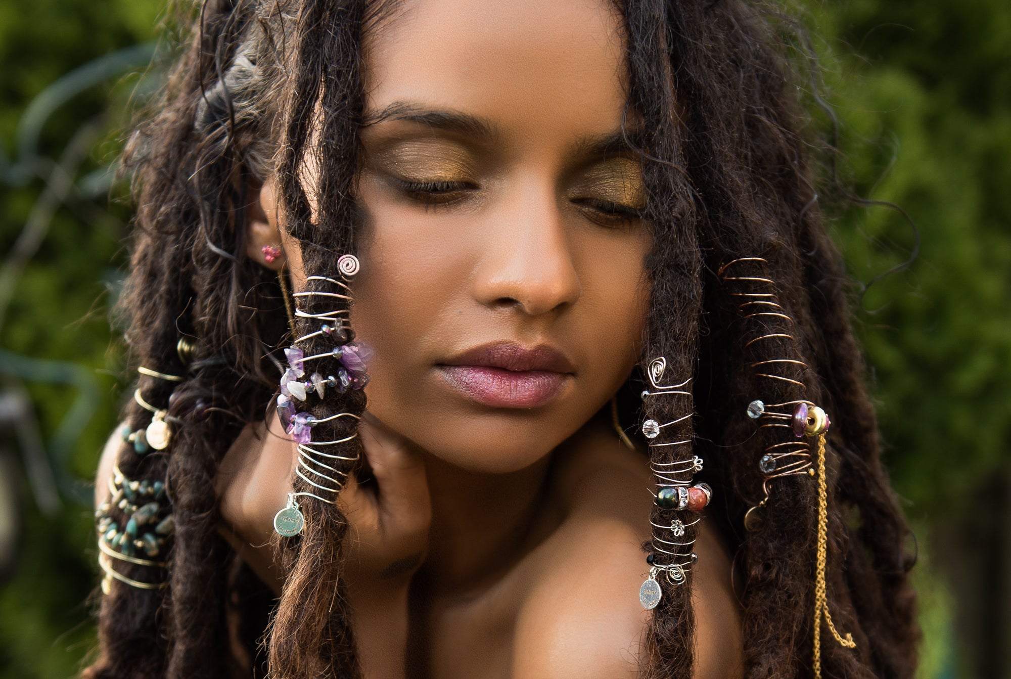4 TIPS FOR MAINTAINING HEALTHY LOCS WITH LOC JEWELRY - TIFFANY'S