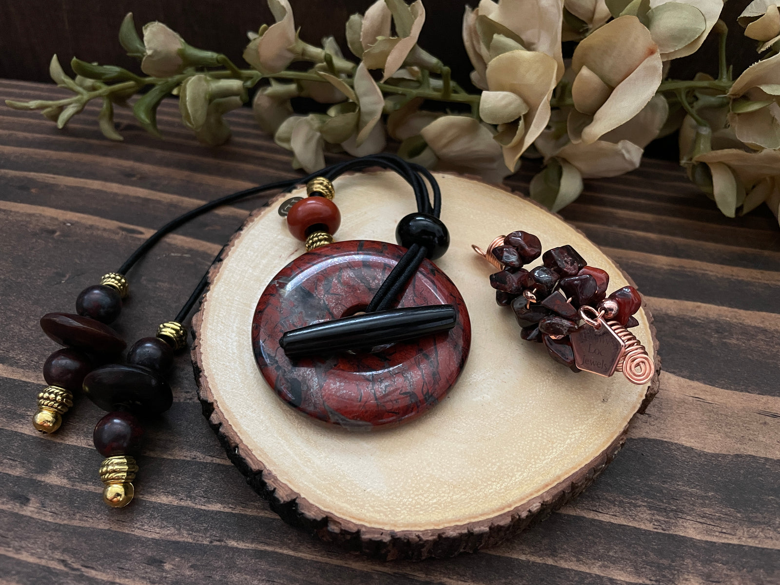 CHERRYWOOD Red Flame Poppy Jasper Loc Lasso & Jewel SET