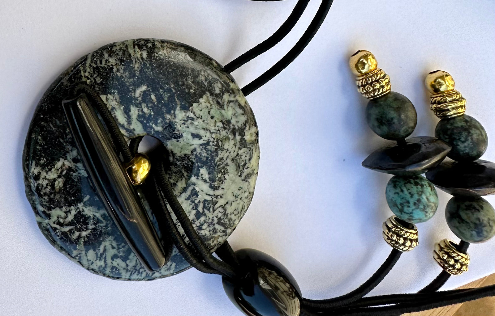 SEAWEED SHADOW Firework Jasper & African Turquoise Loc Lasso