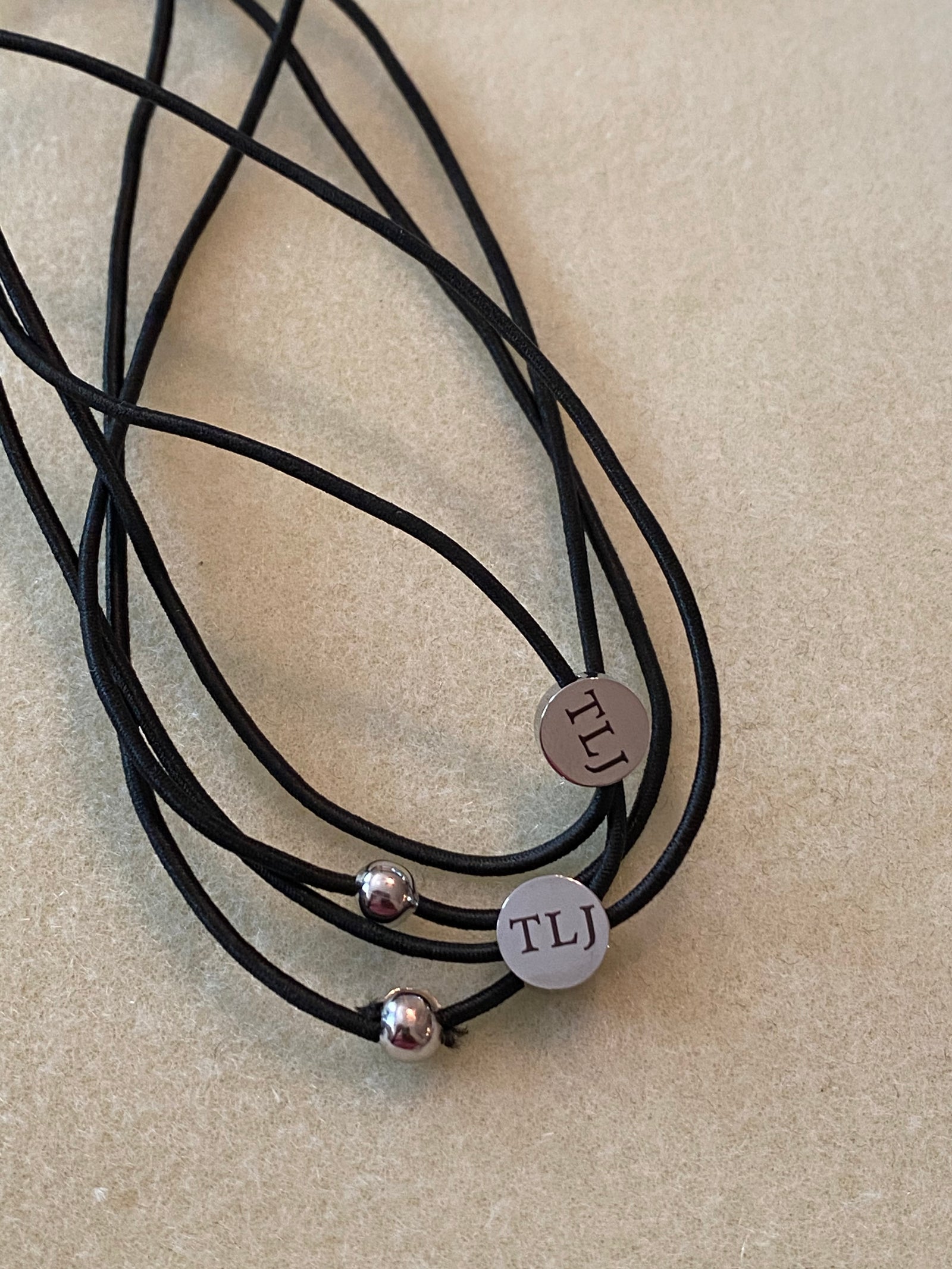 FOR THE GYM HAIRTIE (SET OF 2 MEDIUM)