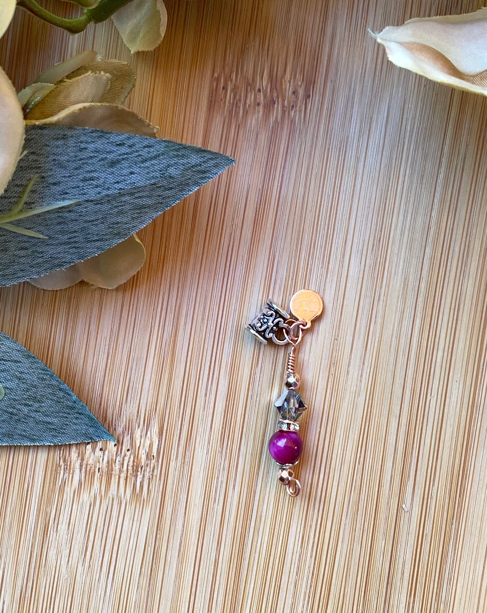 FIRST IMPRESSIONS Fuchsia Tiger's Eye SISTERLOCK Jewel