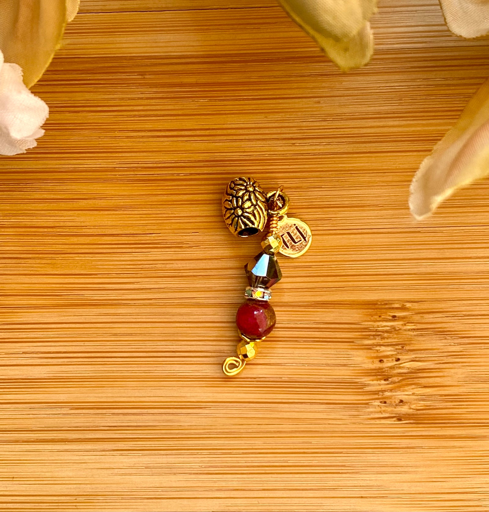 ICONIC Ruby Golden Quartz SISTERLOCK Jewel